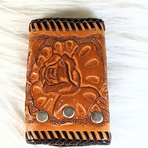 Hand Tooled Vintage Leather Western Key Clip Holder Rose And Whip Stitched - Picture 2 of 6